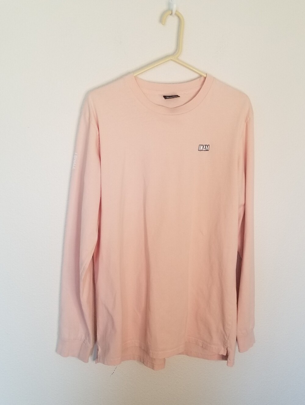 In4mation Long Sleeve Cotton Tee Shirt Small Patch Logo Sleeve Words Peach XL
